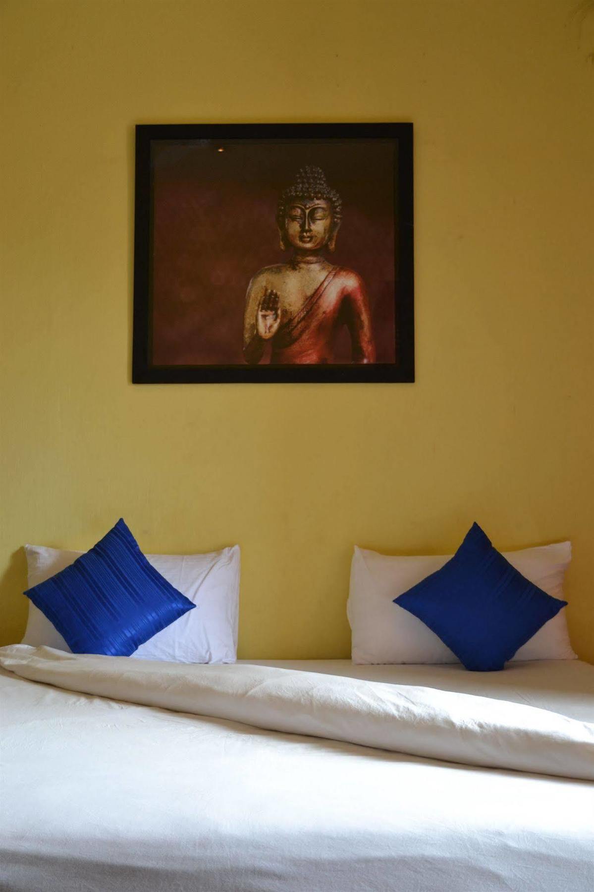 Hotel Inthira Thakhek Zewnętrze zdjęcie