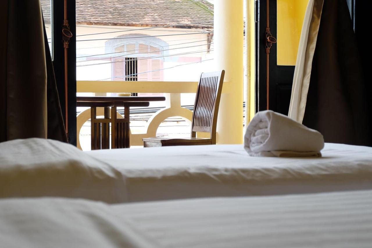 Hotel Inthira Thakhek Zewnętrze zdjęcie